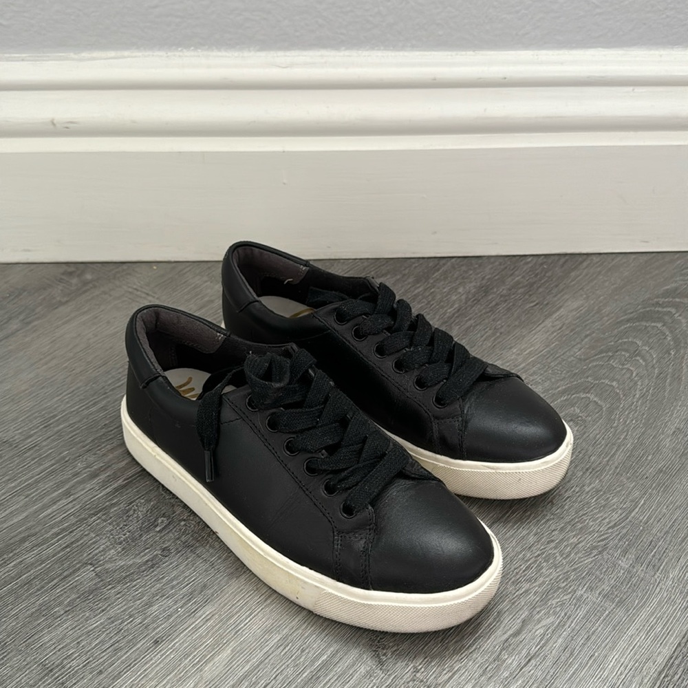 Sam Edelman Sneakers